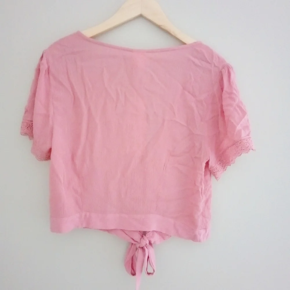 Belle du jour Pink Embroidery Mauve Top - Picture 2 of 3